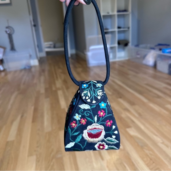 MOYNA Embroidered Mini Purse - Picture 8 of 8